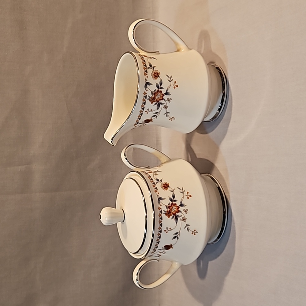 New Noritake Adagio 7237 Creamer & Sugar Bowl w/Lid